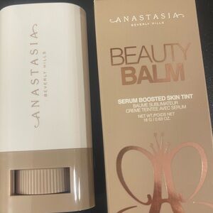 Anastasia Beverly Hills Beauty Balm shade 8 NEW